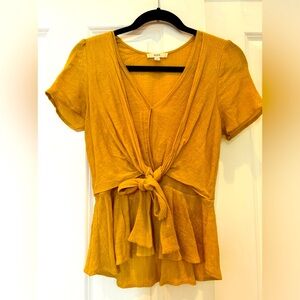 Gold, flowing light weight blouse for summer to fall. Tie front detail. EUC.